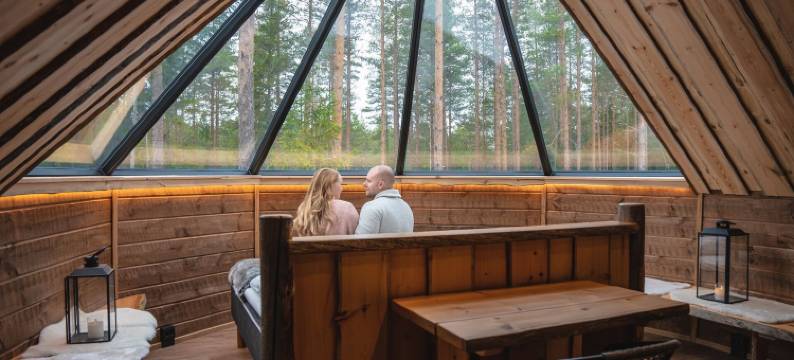 嘉伟西单塞马查曼特酒店及Spa度假村(Hotel & Spa Resort Järvisydän)图片