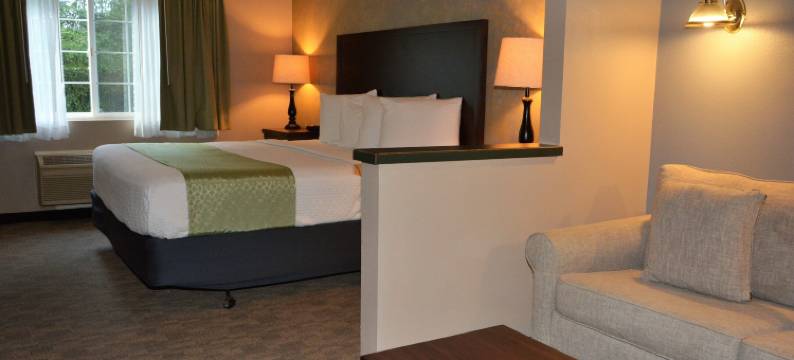 杜邦费尔布里奇套房酒店(FairBridge Inn & Suites DuPont)图片