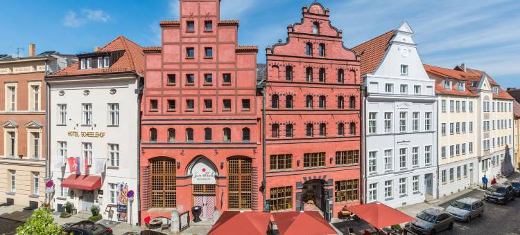 施特拉尔松斯科勒霍夫浪漫酒店(Romantik Hotel Scheelehof Stralsund)图片