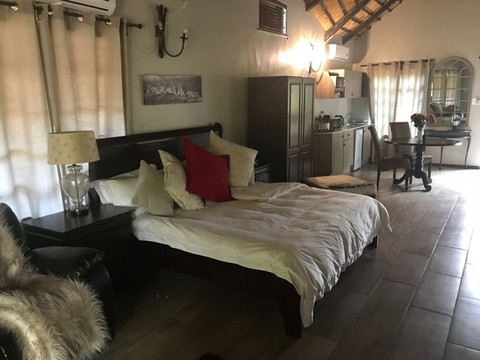 本卡生活风格酒店