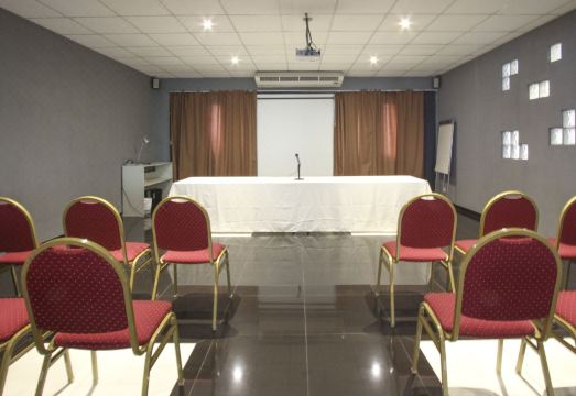 Uno Buenos Aires Suites Hotel Overview