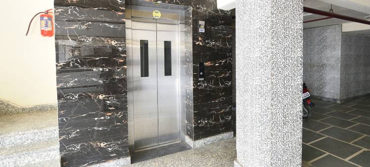 FabHotel 模特镇(FabHotel Model Town)图片