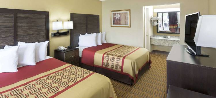 哥伦布北摩尔堡温德姆戴斯酒店(Days Inn by Wyndham Columbus-North Fort Moore)图片