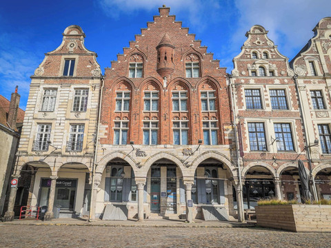 莱斯托鲁帕酒店