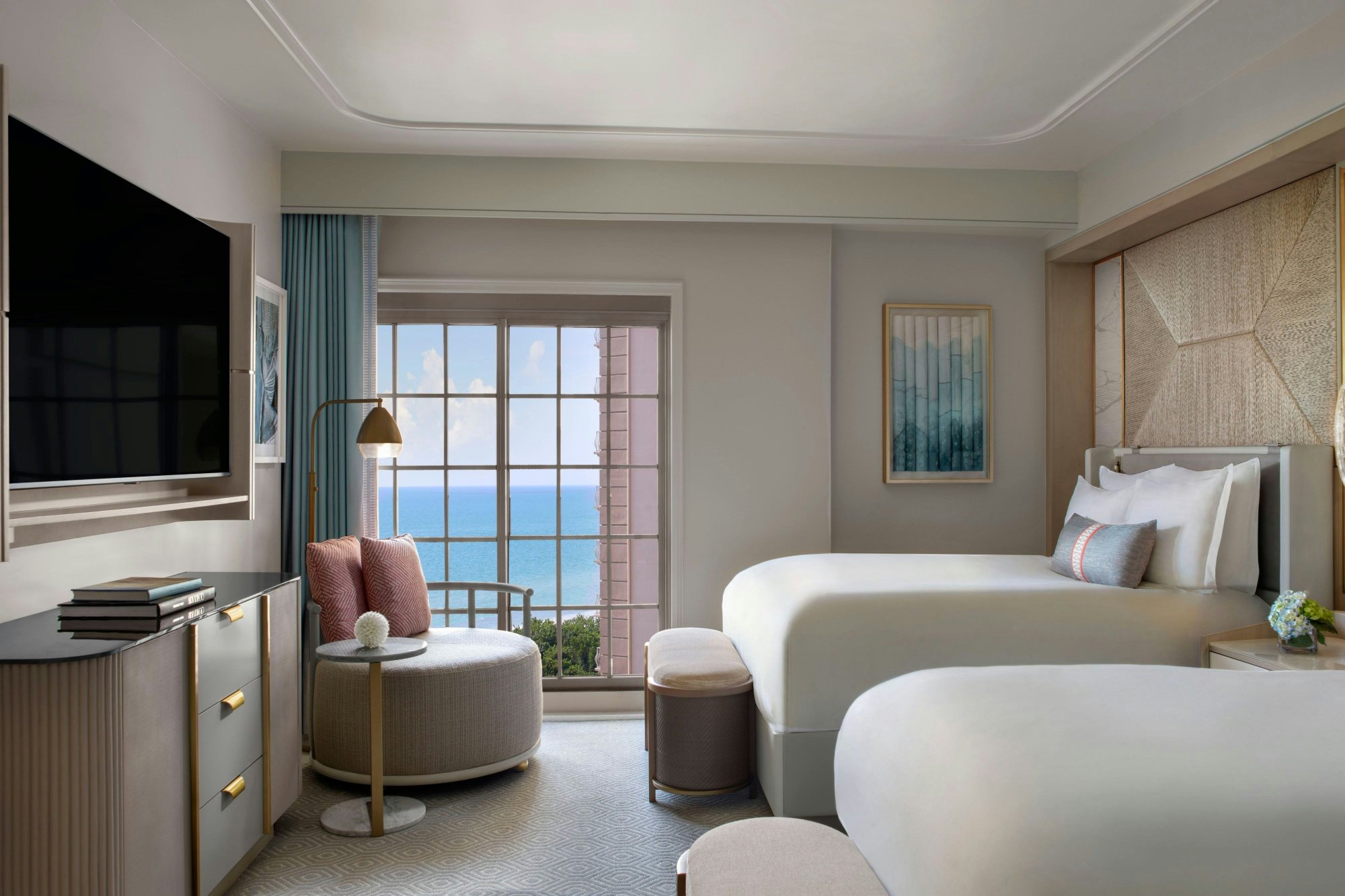 The Ritz-Carlton, Naples Over view