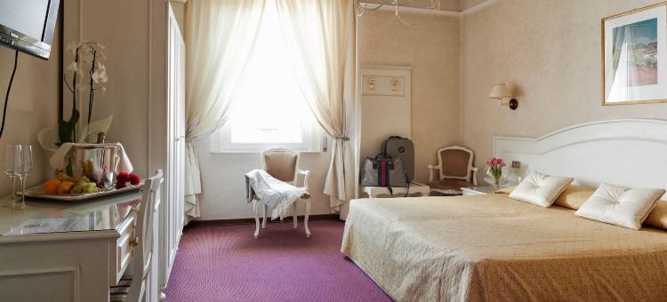 埃尔可利尼艾萨维酒店(Hotel Ercolini & Savi)图片