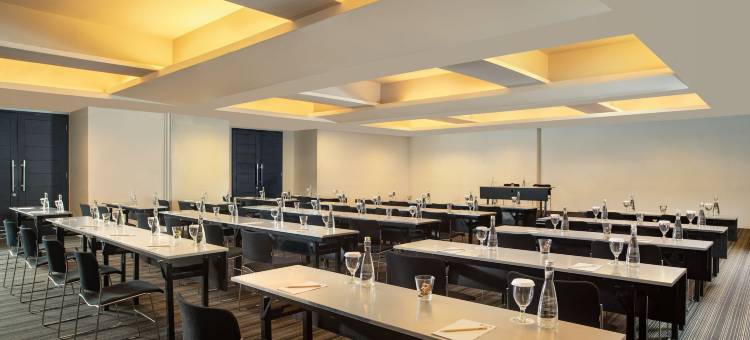 泗水TS套房艺术酒店(ARTOTEL TS Suites Surabaya)图片