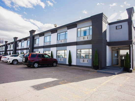 蒙特利尔新星酒店