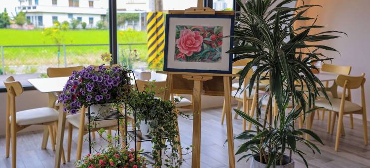 鸲花甜点民宿图片