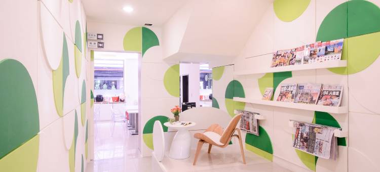 奇异果快捷旅店(台中站前一馆)图片