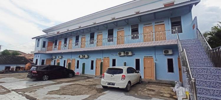 OYO Life 90433 塞拉西宿舍(OYO Life 90433 Serasi Kost)图片