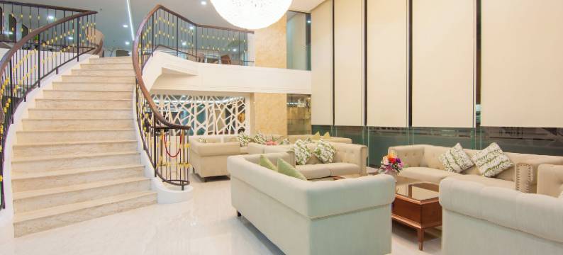 黄金中天海滩酒店(Golden Jomtien Beach Hotel)图片