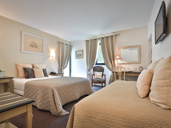 河畔公园酒店餐厅