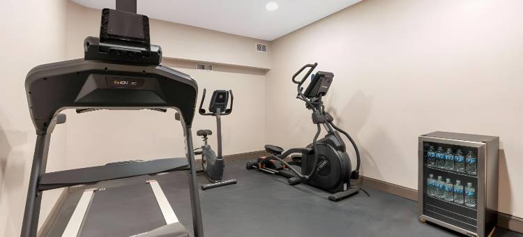 曾斯维尔市中心的舒适套房酒店(Comfort Inn & Suites Zanesville City Center)图片