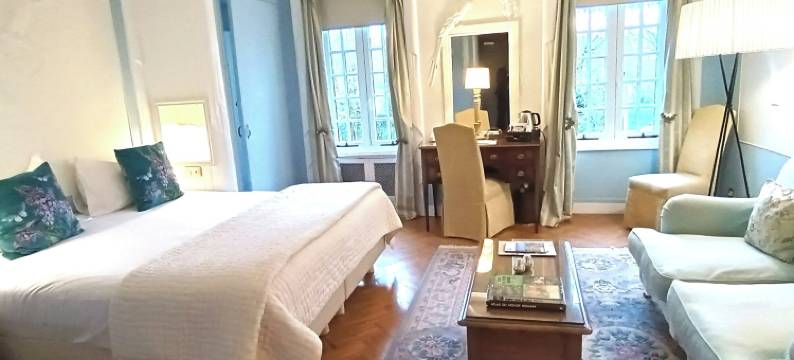 蒙特里城堡酒店(Chateau de Montreuil)图片