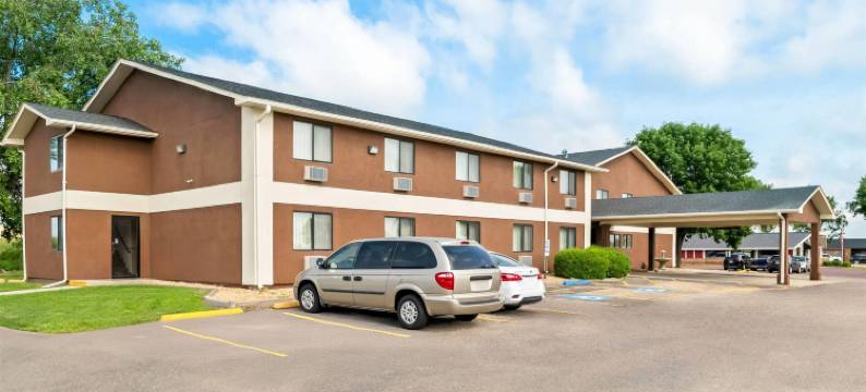 蓝地球温德姆速8酒店(Super 8 by Wyndham Blue Earth)图片