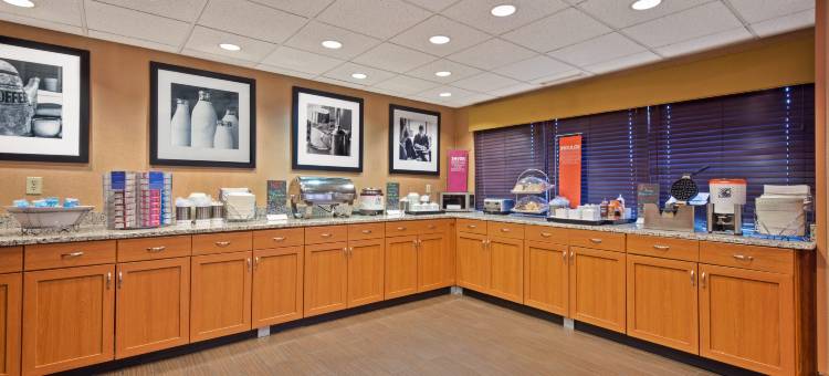 温菲尔德泰斯希尔顿欢朋酒店(Hampton Inn Winfield/Teays Valley)图片