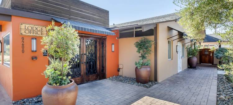 卡尔顿奥克斯旅馆-阿桑德连锁酒店(Carlton Oaks Lodge, Ascend Hotel Collection)图片