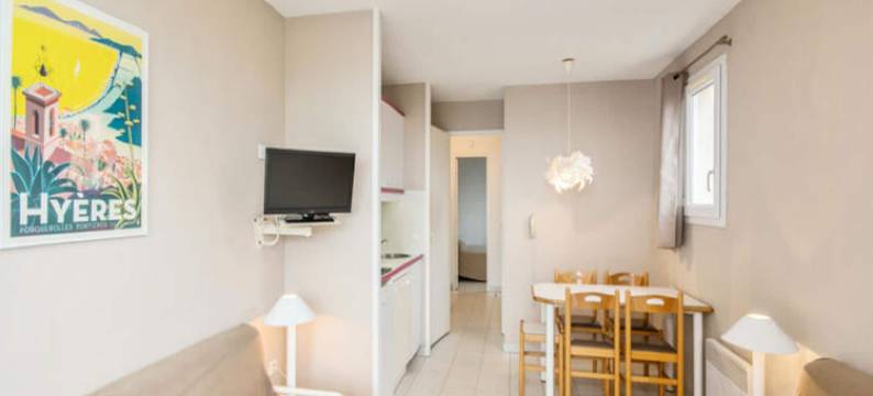 Residence La Pinede for five people图片