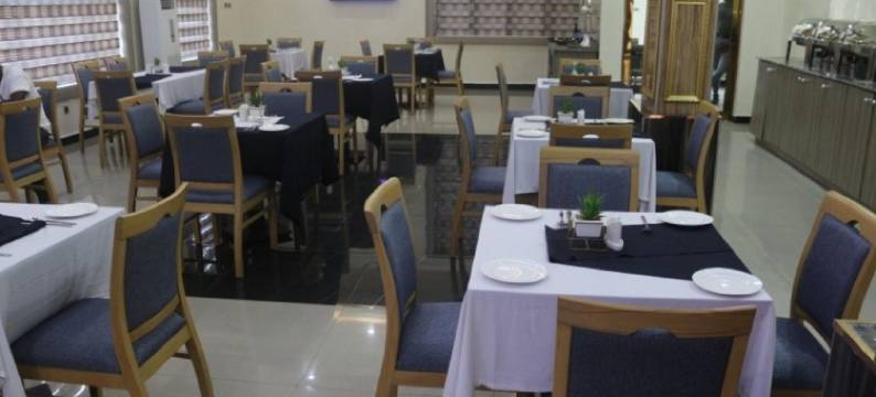 SpringHill Hotel & Suites图片