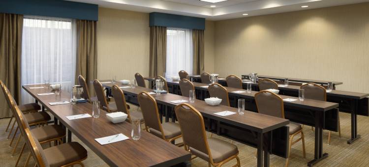 埃奇伍德阿伯丁南欢朋套房酒店(Hampton Inn & Suites Edgewood/Aberdeen-South)图片