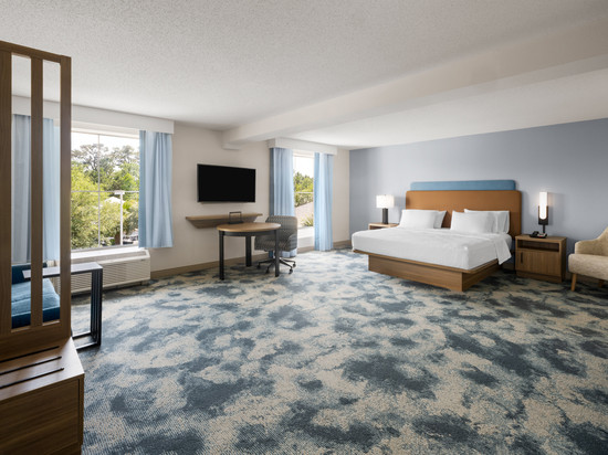 默勒尔斯因莱特/默特尔海滩区欢朋酒店