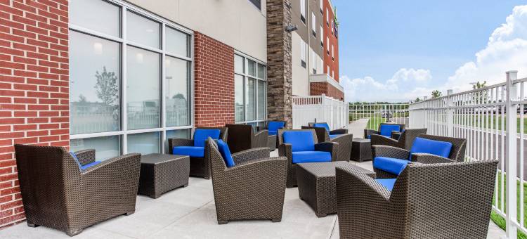 渥太华智选假日套房酒店(Holiday Inn Express & Suites Ottawa)图片