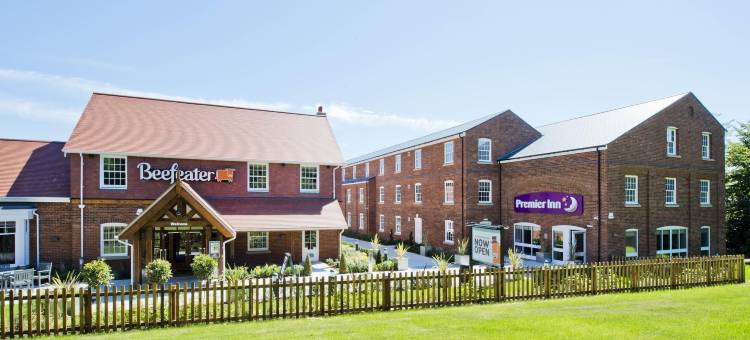 普瑞米尔法恩罕酒店(Farnham)图片