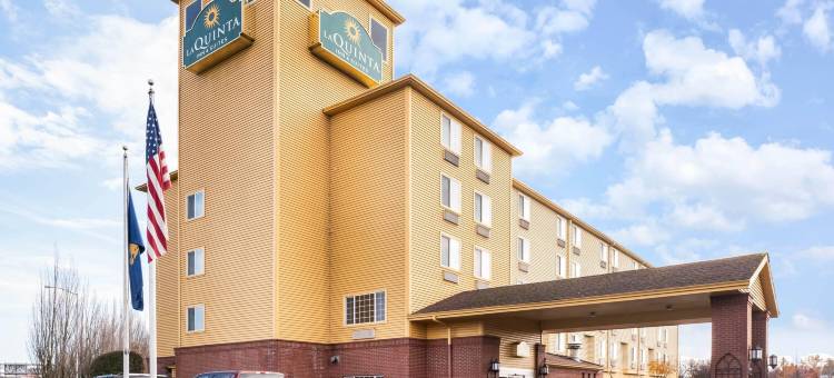 波特兰机场拉昆塔温德姆套房酒店(La Quinta Inn & Suites by Wyndham Portland Airport)图片
