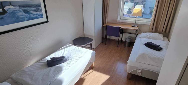 斯托德民众高等学校夏季酒店(Stord Folkehøgskule Sommarhotell Leirvik)图片