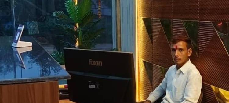 斯瓦斯提克旅馆(Swastik Inn)图片