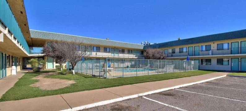 亚利桑那道格拉斯 6 号汽车旅馆(Motel 6 Douglas, AZ)图片