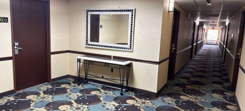 速8马斯/瑟堡-奥克特维尔酒店(Super 8 by Wyndham Mars/Cranberry/Pittsburgh Area)图片