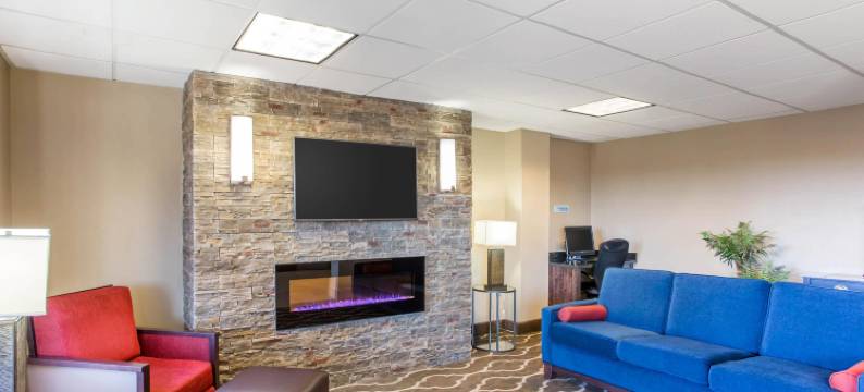 富兰克林 96 号高速公路舒适酒店(Comfort Inn Franklin Highway 96)图片