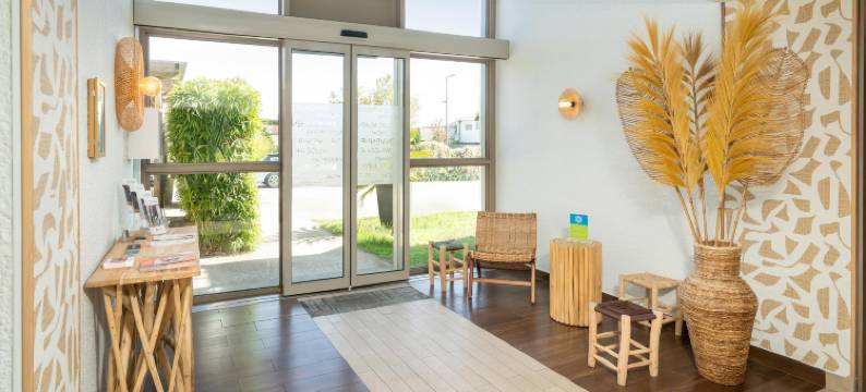 苏尔酒店，贝斯特韦斯特瓦朗斯北店(Sure Hotel by Best Western Valence Nord)图片