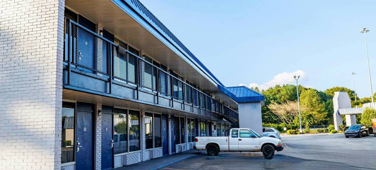 格林维尔Budget Inn I-85酒店 By Hotel O(Budget Inn Greenville By Hotel O I-85)图片