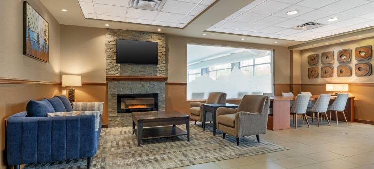 米逊贝斯特韦斯特优质酒店(Best Western Plus Mission City Lodge)图片