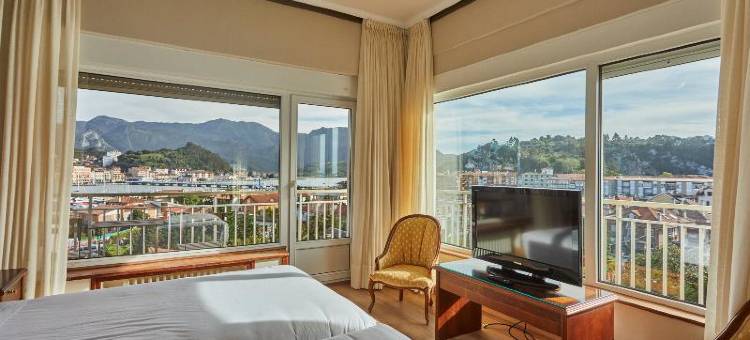 希尔肯塞利亚大酒店(Silken Gran Hotel del Sella)图片