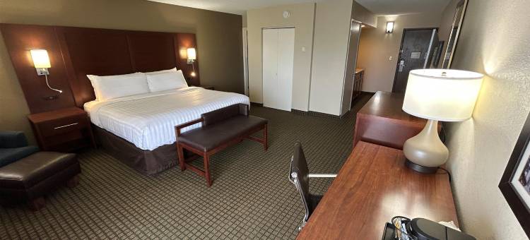 迪卡尔布附近的罗谢尔贝斯特韦斯特套房酒店(Best Western Rochelle Inn  Suites near DeKalb)图片