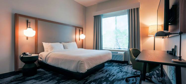 马凯特费尔菲尔德万豪酒店及套房(Fairfield by Marriott Inn & Suites Marquette)图片