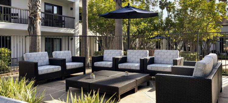 洛杉矶托伦斯/帕洛斯弗德斯万怡酒店(Courtyard Los Angeles Torrance/Palos Verdes)图片
