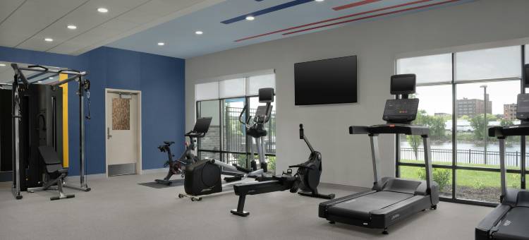 希尔顿东皮奥里亚欢朋酒店(Hampton Inn by Hilton East Peoria)图片