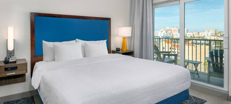 欢朋酒店及套房克利尔沃特海滩(Hampton Inn & Suites Clearwater Beach)图片