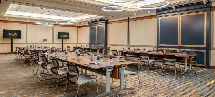波特兰达尼韦希尔顿酒店(The Duniway Portland, A Hilton Hotel)图片