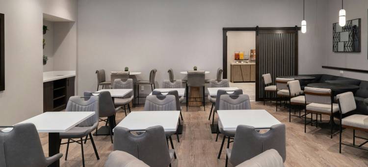 弗雷明汉费尔菲尔德套房酒店(Fairfield Inn & Suites Framingham)图片