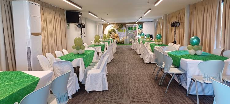 王子快捷酒店(Prince Express Inn)图片
