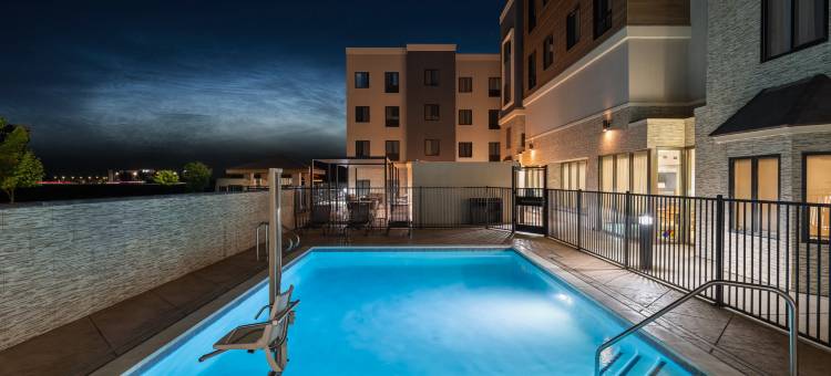 曼泰卡长住套房酒店(Staybridge Suites MANTECA - LATHROP AREA by IHG)图片