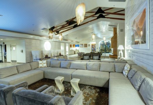 Desert Rose Resort Hotel Overview