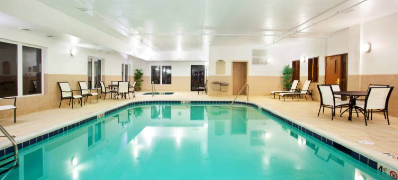 智选假日套房酒店马顿(Holiday Inn Express & Suites MATTOON by IHG)图片