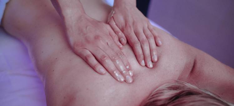 宜必思萨拉萨海耶尔海滨酒店(Ibis Hyères Plage Thalassa)图片